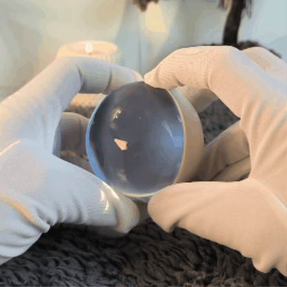 Kristal Anı Küresi